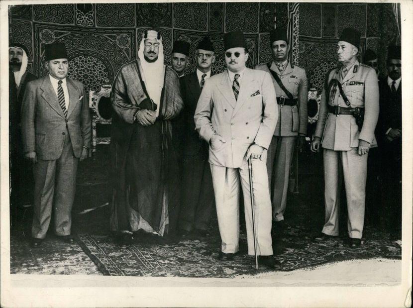 African_Pathe's tweet photo. By sunrise, Egypt had a king. By nightfall, he was finished.

On July 23, 1952, the secret Free Officers seized control.

King Farouk was forced to abdicate and leave Egypt.

He sailed into exile. Egypt’s monarchy never came back. https://t.co/sD22CnYex4
