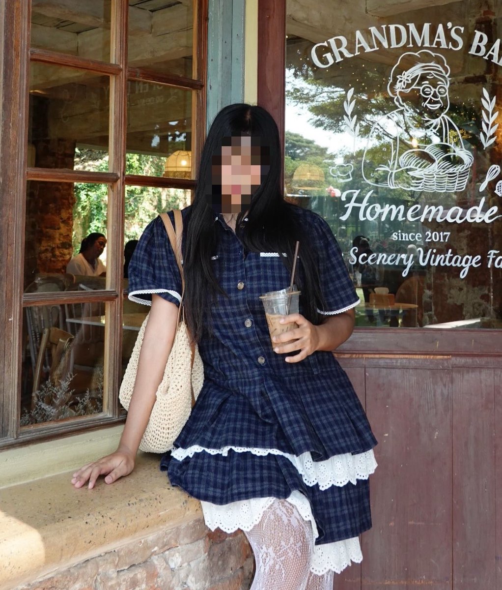 cocoaxiabutter's tweet photo. Brand : Linenne
Price : 1000
Size : M
Material : Wool
Color : Blue
Note : ชุดค่อนข้างมีน้ำหนัก
#เสื้อผ้ามือสอง #เสื้อผ้ามือสองราคาถูก  #เสื้อผ้ามือสองสภาพดี #ส่งต่อเสื้อผ้ามือสอง  #ส่งต่อเสื้อผ้ามือ2 https://t.co/3nhzhCgc3V