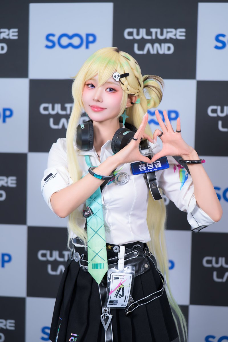 damask_photo's tweet photo. 260919 GES2026
명조: 린네
스트리머 홍딩굴(@ghdeldrnf0)

#GES2026 #명조 #린네 #홍딩굴 https://t.co/aOhlZDCxr5