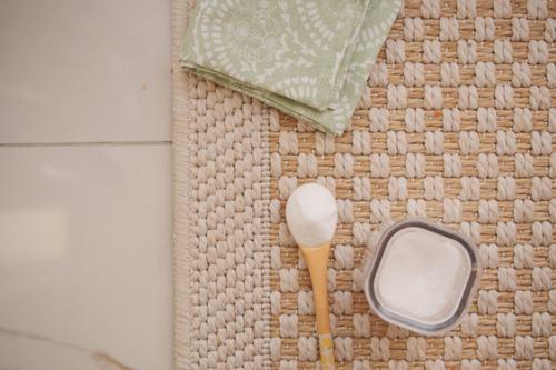 IracemaRealtor's tweet photo. From simmer pots to a simple lemon trick, here are 6 natural tips to make your house smell good without harsh chemical sprays. https://t.co/6hdy2SfixH https://t.co/vmME5HXKMw