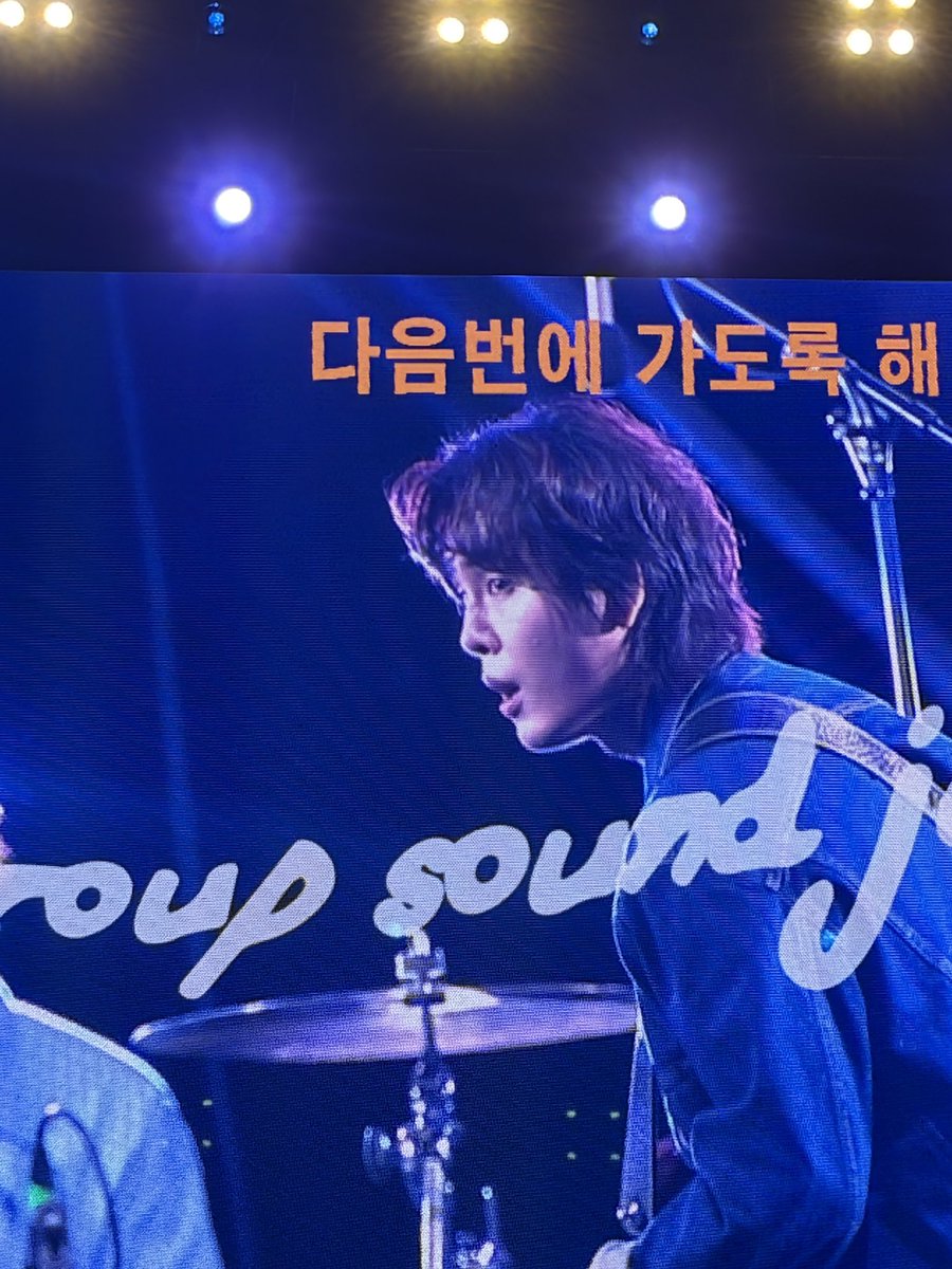 9OO__22's tweet photo. 진심 너무 잘생겼음 주사위6임 https://t.co/N8i6WhKblH