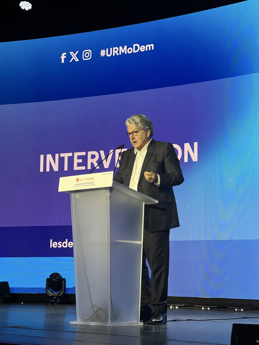 ThierryBreton's tweet photo. Heureux d’intervenir à la matinée de clôture de l’Université de rentrée du MoDem, avec François @bayrou.

Il y a un chemin pour la France et pour l’Europe. 🇫🇷🇪🇺

#URMoDem https://t.co/kzTCGgBxQx