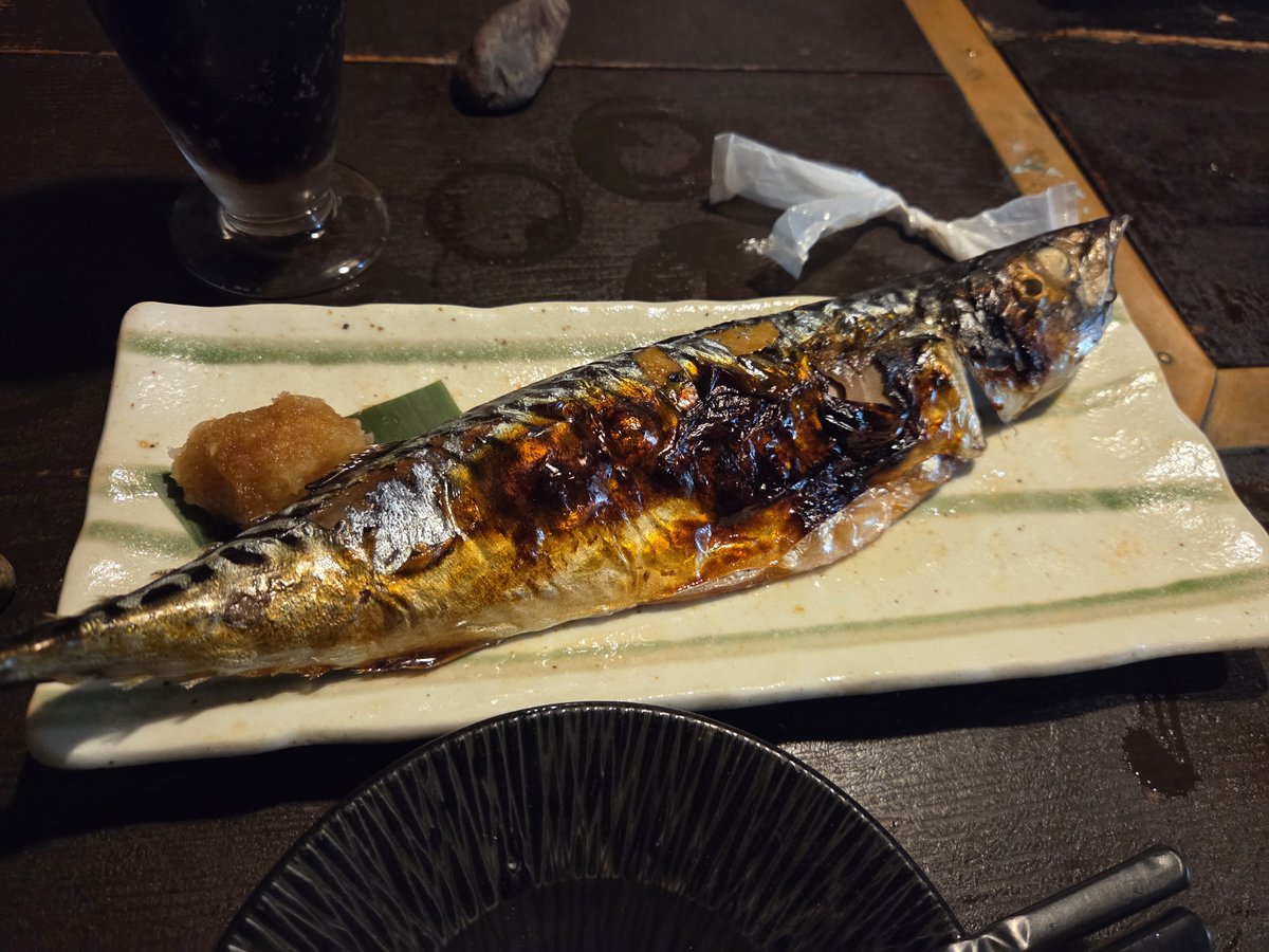 CTG_Rascal7's tweet photo. 鯖の塩焼きでっっか https://t.co/ALRtrGxg9e