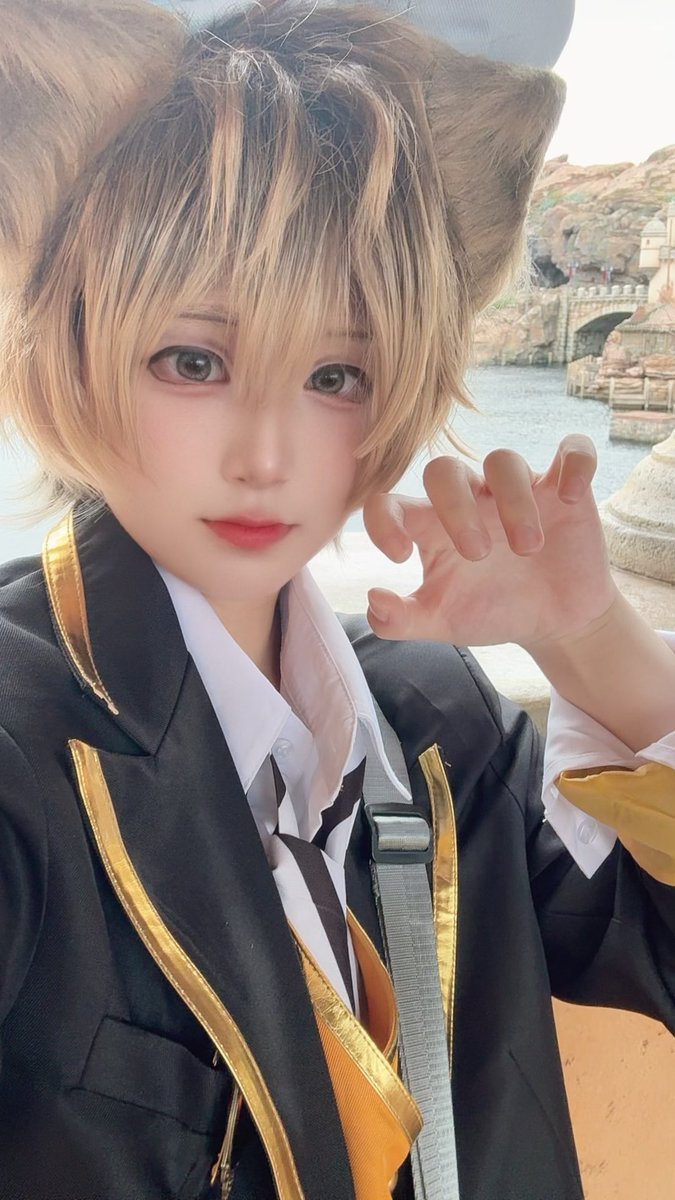 _asu_Cecil's tweet photo. 初インパしてました🍩✌️
シー初めてだったから超楽しかった💕︎
明日はランド🏰
 #Dハロ #Dハロ仮装2026 https://t.co/vBmyKy80Fc