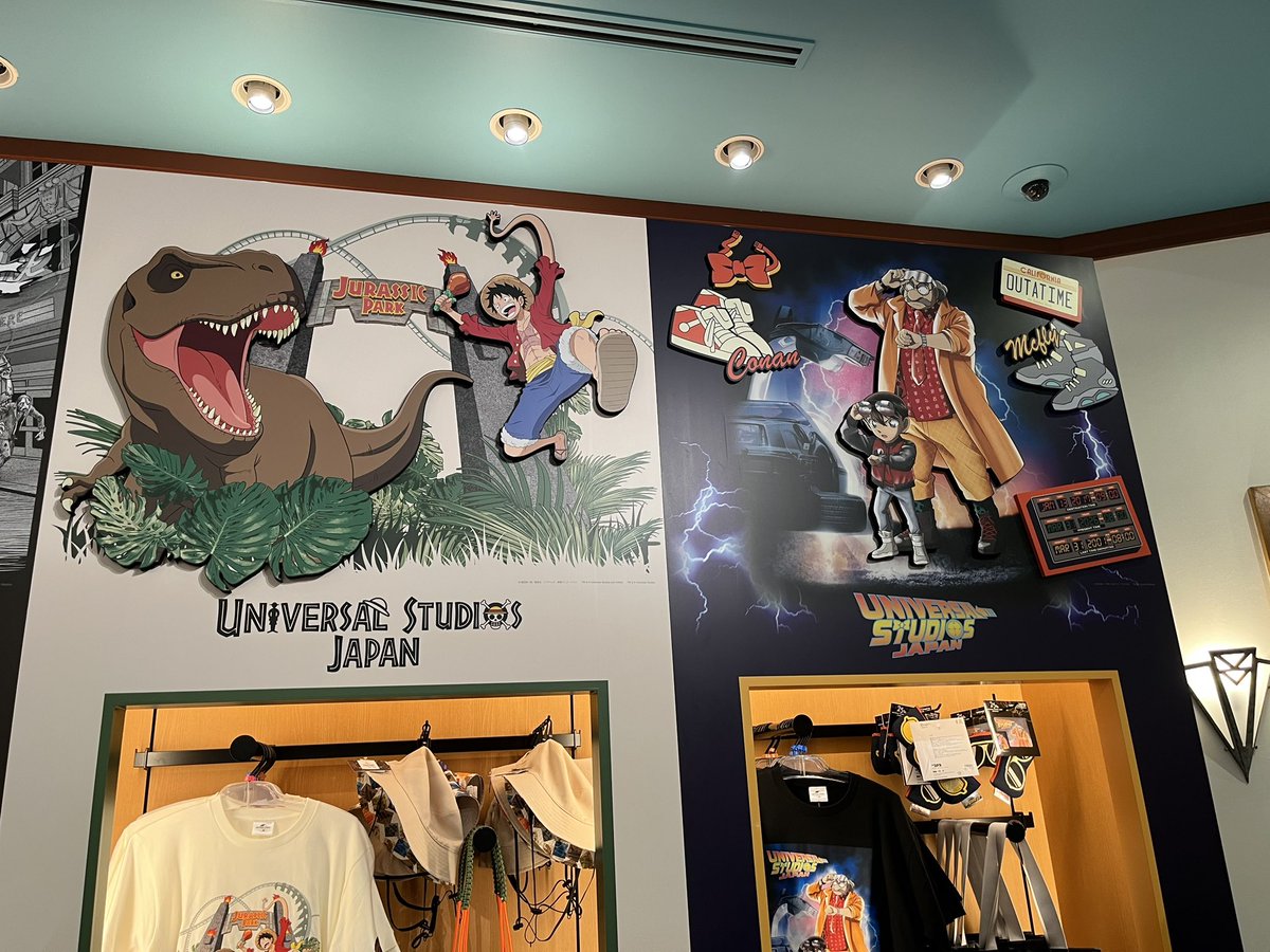 017_anier's tweet photo. 今日から4連プレショなのにプレサマのタオル忘れてしょんぼりなので25周年コラボ🦖買ったから今宵はこれぶん回す🥰
25周年のコナン×BTTFとワンピ×ジュラパ熱い🥹✨ 大好きな2作品を大好きな場所で観れる春と夏がこれからも続きますように😊 https://t.co/U8SlAbd9ia
