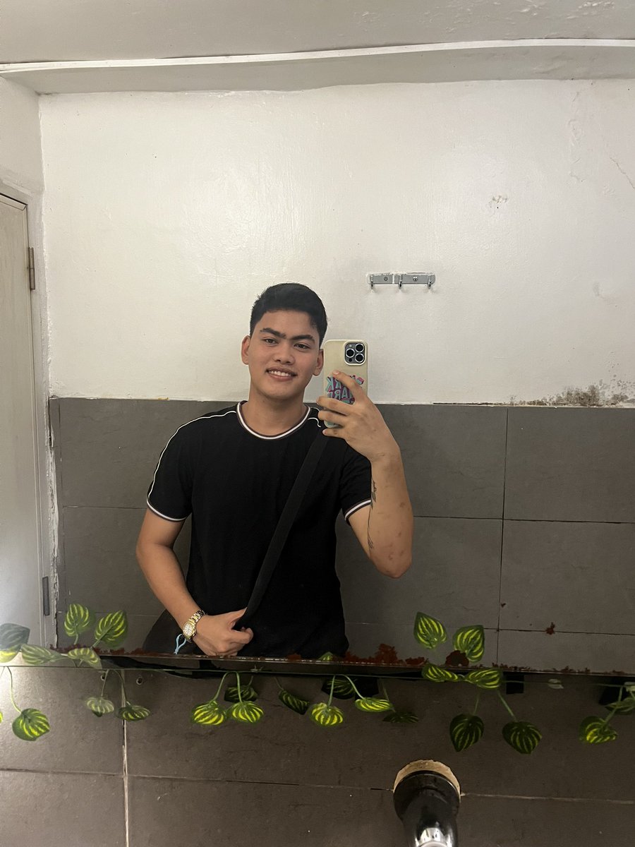 HorizonSpa_Jack's tweet photo. Hello mga boss/sir pa massage napo kayo available po ako today 2pm to 3am dito sa @HorizonSpaBoni @HorizonSpaPh https://t.co/YfgN5vxpEm