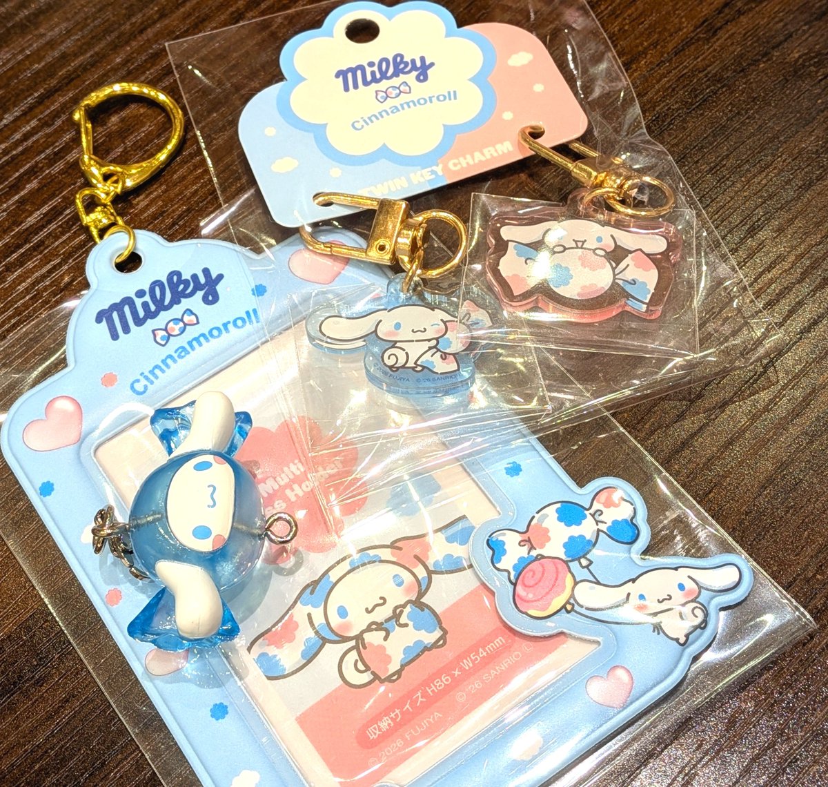 cinafuwafuwa's tweet photo. かわいいのみっけ🍬 https://t.co/mV1SD3ZnGf