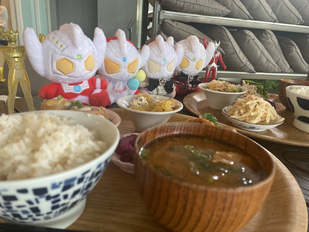 chiroll_gekijou's tweet photo. 9/19平クラ🥹💖
タロウに会ってご飯食べてタロウに会った。タロウdayすぎて幸せだった〜😭❤️‍🔥️❤️‍🔥 https://t.co/7gFRaLbyrT