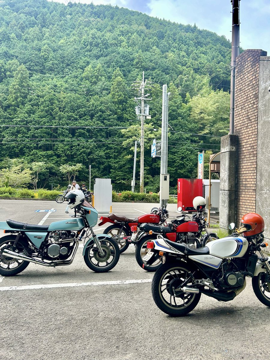 Hs00YC6c6jUNvpM's tweet photo. 御坊までせちって来た🤤 https://t.co/CAljnAH2zI