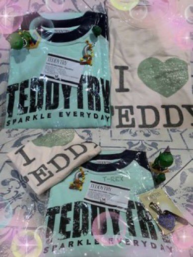 yulyulkwon125's tweet photo. ส่วนตัวเลยคอลพี่หมี #TeddyTry
นั้นตอนนี้ชอบคอลแขนยาวมากสุด ด้วยความใส่แล้วผ้าสบายไม่ร้อนไม่หนามากจนเกินไป ชอบใส่เสื้อกินแขนหรือแอบขี้หนาวในบางที ส่วนใหญ่ไม่ค่อยเห็นแขนยาวด้วยอยากให้ถือเป็นคอลเล็คชั่นเสื้อพี่หมีพยายามที่พลาดไม่ได้จริงๆ ชุดเต็มยศก็ต้องหมวกกับแขนยาวไปหาพี่หมีละนะ555  ไปกดกานเถอะแกร!
#mimiv

https://t.co/dkhZIwqs22