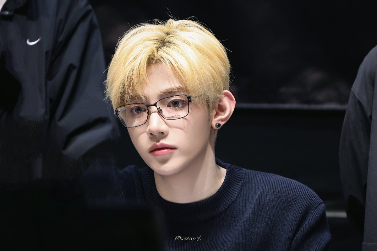 Chapters_Hao725's tweet photo. 260920

Hot Nerd

♫⋆ 𝄞 ────  𝐂𝐡.𝟑𝟎𝟐 ───── ｡♪ ₊˚ 

#ZHANGHAO #장하오 #章昊 #ジャンハオ
#AND2BLE #앤더블 https://t.co/jopSsE4ViI