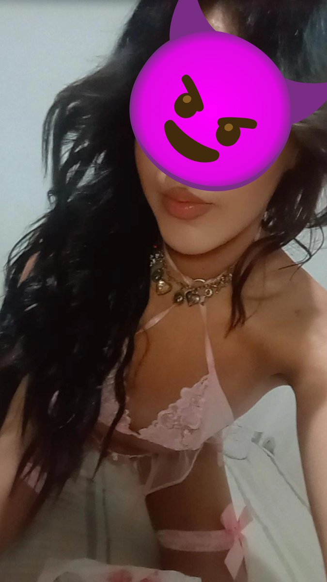 UrielMo40639290's tweet photo. Chica trans para hacer contenido jejejje https://t.co/3zjFgiLbEQ