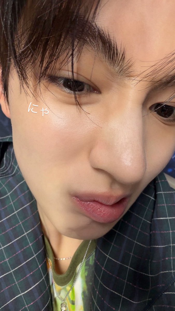 Seongnya___'s tweet photo. こちらこそいつもありがとう😭😭
だいすき https://t.co/PpqG4aFWBj