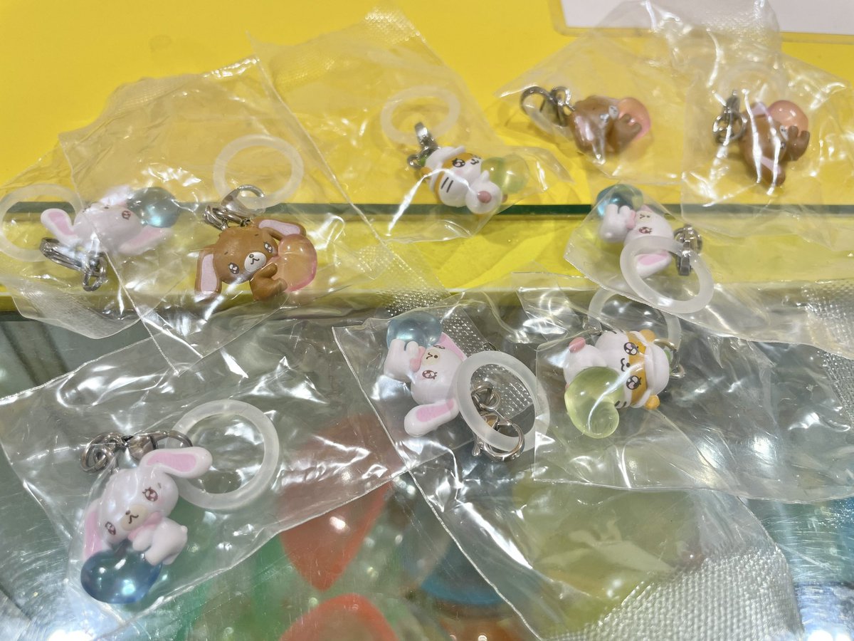 ty077_c's tweet photo. さっき仕事終わって爆速で向かってエモきゅん回せたのに被りしか出なくてポムポムプリン1個も出ない😭 https://t.co/RwZQiQcgu1