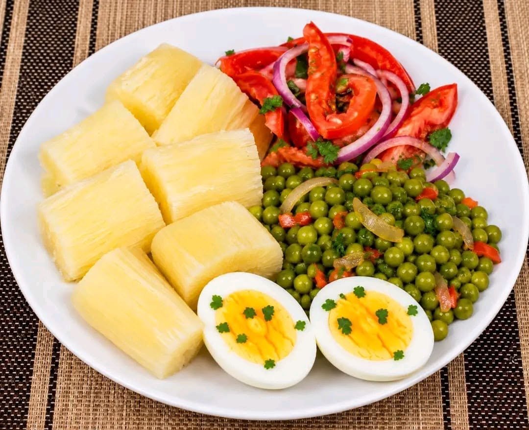 vitalnibbles's tweet photo. A simple plate full of basic nutrients 😋 https://t.co/oy4creSdjh