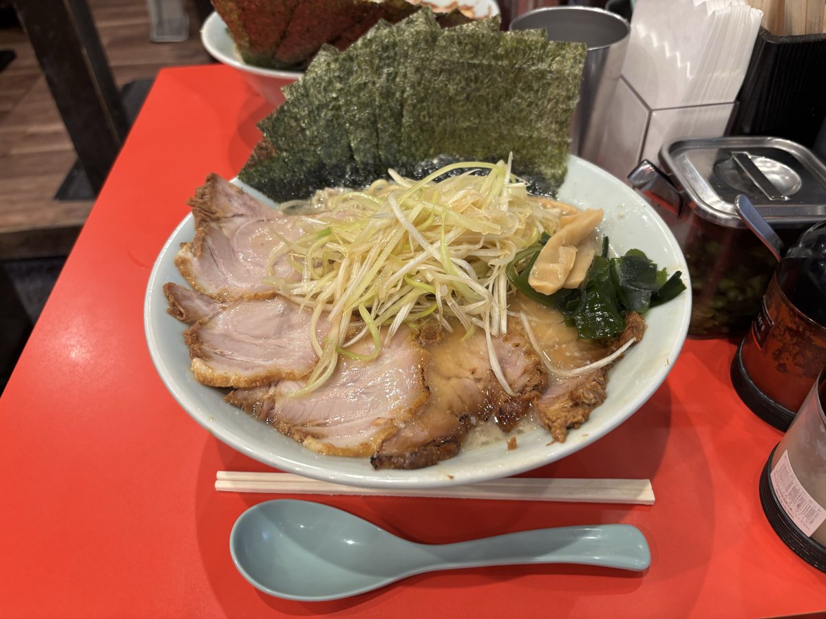 ms_byi's tweet photo. ラーショうますぎて死ぬて https://t.co/GeCU1pWsoV