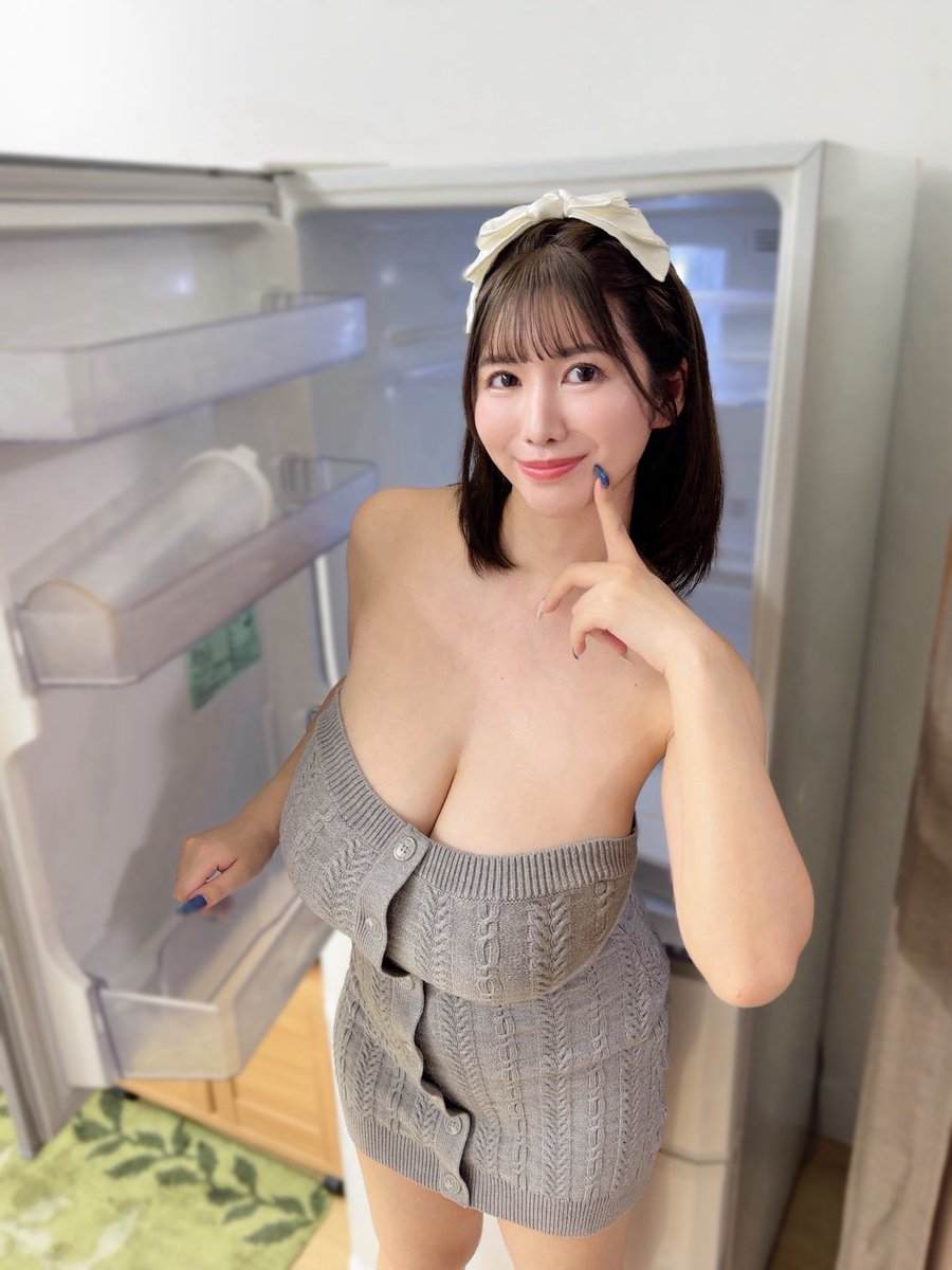 ako_kimu's tweet photo. 冷蔵庫から出てきました🧊👋🏻 https://t.co/8Oy50j97aP