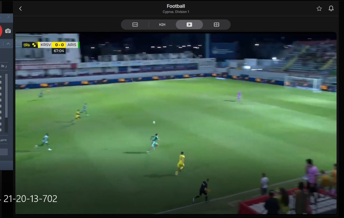 Romanov__David's tweet photo. Minute 70 — clean build-up from the keeper through midfield, three passes into the final third. Encouraging, but likely situational rather than a rehearsed pattern — it happened once in the whole match. https://t.co/VuhWJWcJbV