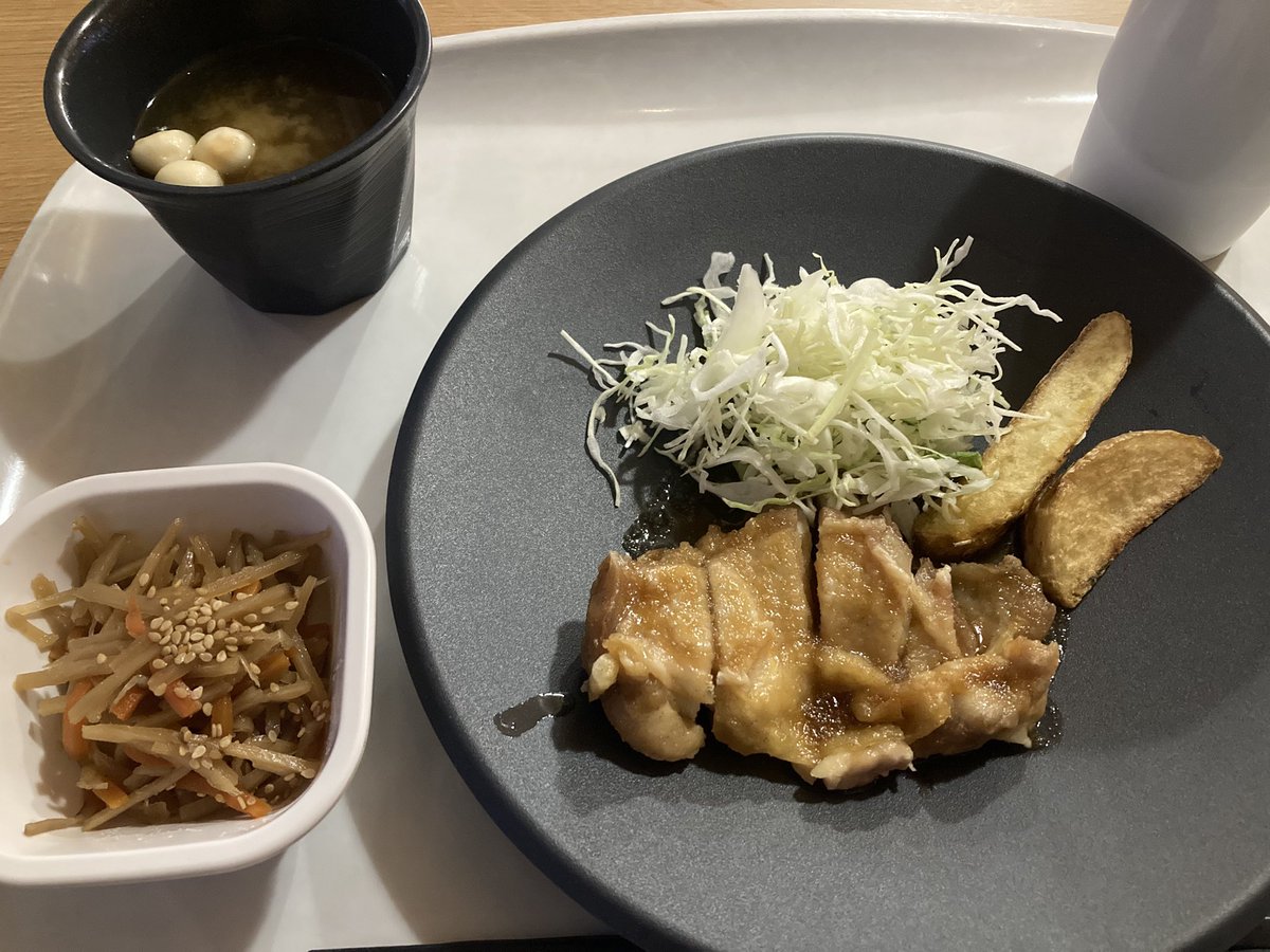 0_mippy3104's tweet photo. 晩ご飯 https://t.co/wa72Th5saO