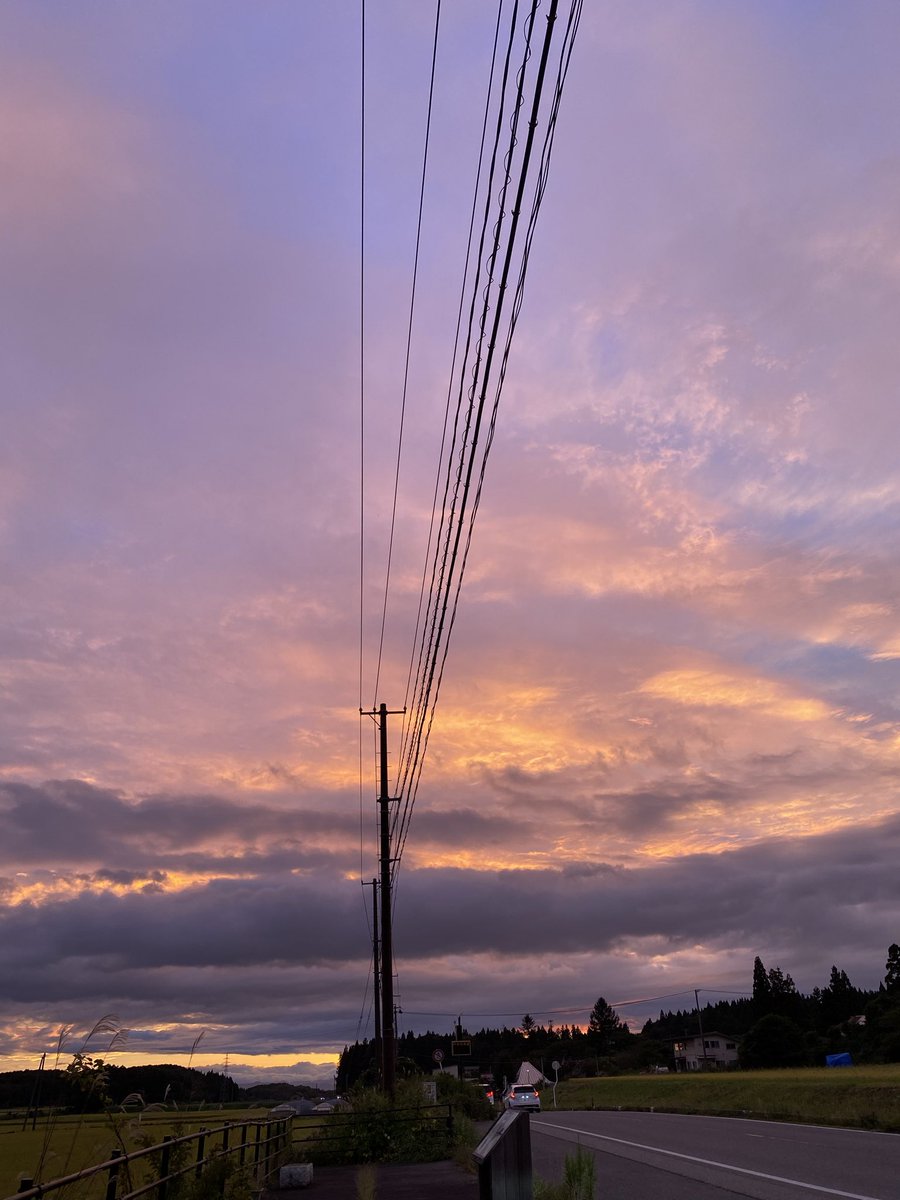 junmamm's tweet photo. 猪苗代！美しい夕景をありがとー♡

幸せな一日でした🥰

明日からは風とロック芋煮会！
よろしくお願いします♡

#夕景プロジェクト 
#福島 https://t.co/NP3YoCHkAJ