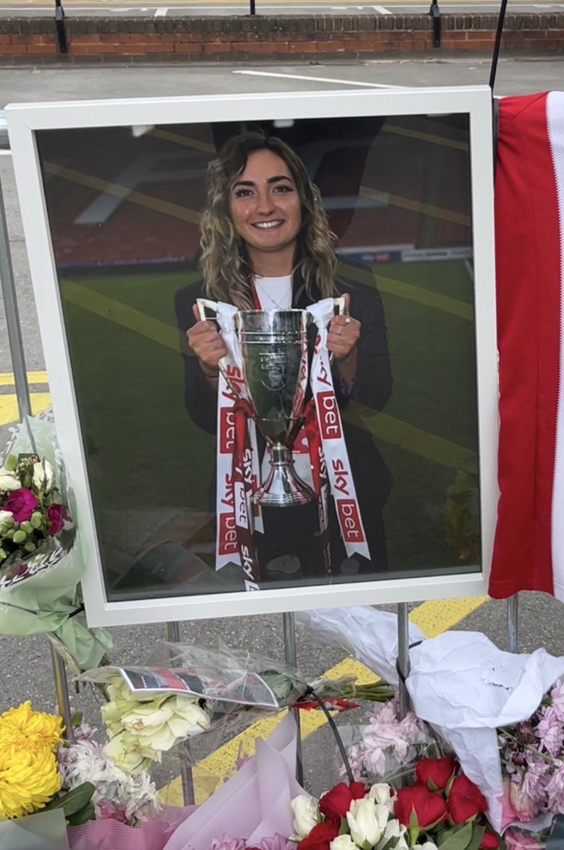 wardyblade1975's tweet photo. 3years on we remember the tragic passing of Maddy 💔8️⃣ https://t.co/5jdSbf6Rkk