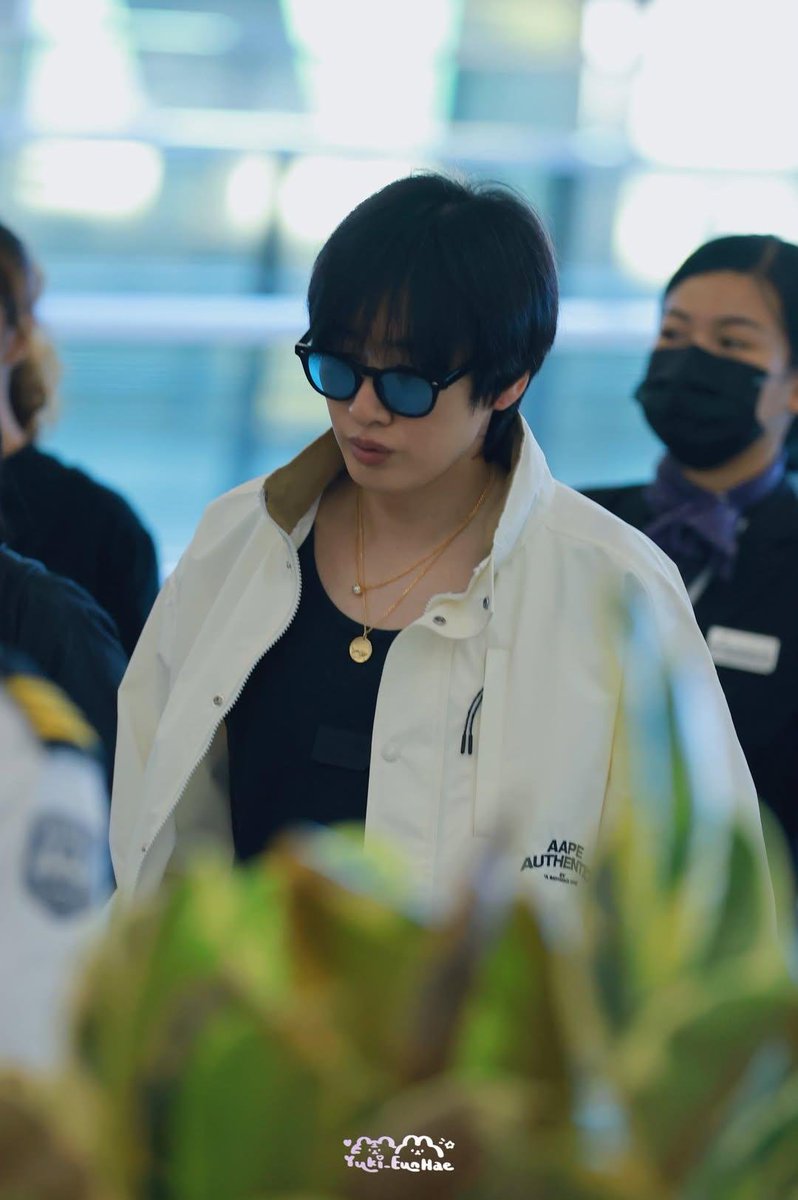 TheLees_HyukHae's tweet photo. 260920

Have a safe flight 🛫 🇰🇷

#EUNHYUK #은혁 

cr yuki_eunhae https://t.co/lsgo3WHwLu