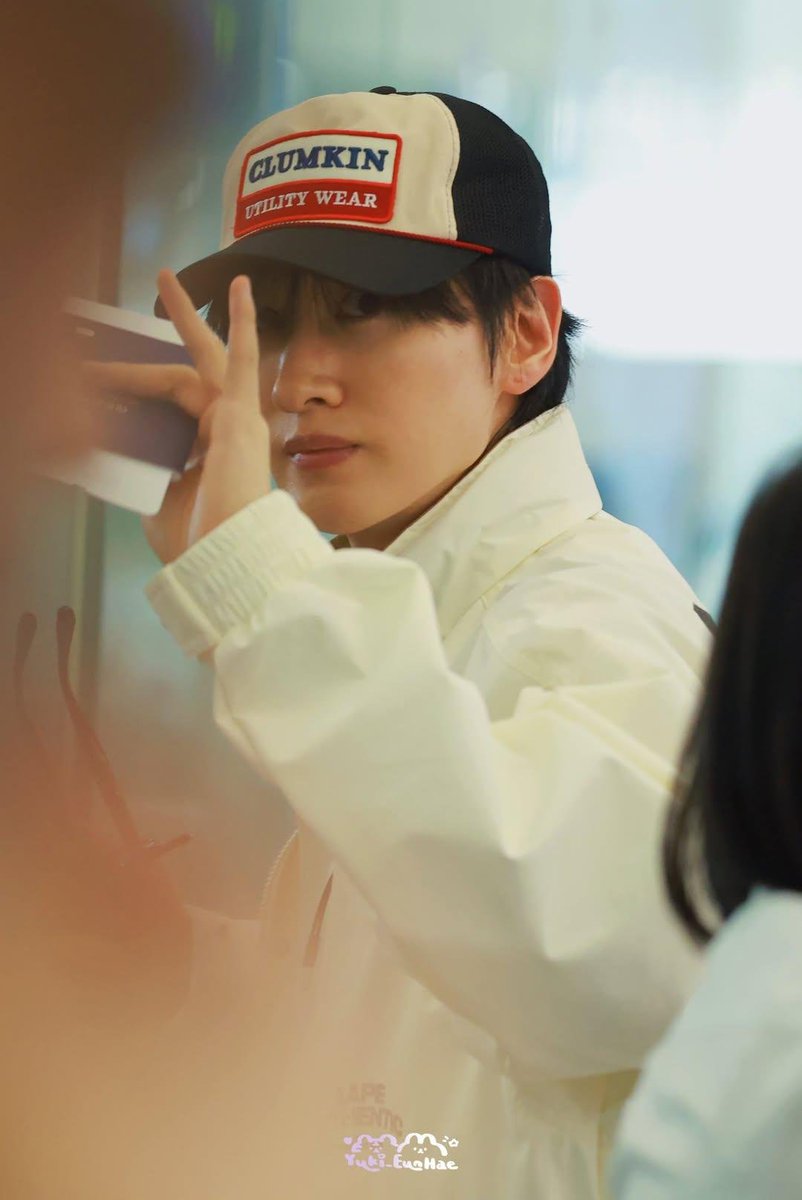 TheLees_HyukHae's tweet photo. 260920

Have a safe flight 🛫 🇰🇷

#EUNHYUK #은혁 

cr yuki_eunhae https://t.co/lsgo3WHwLu