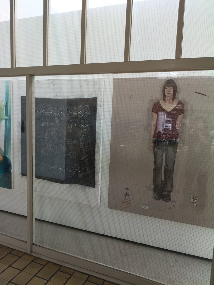 grapeyouth's tweet photo. 岩切海星さん、つくづくいい絵、写実から崩して自分の色を付けていく過程がエモい、生々しい筆跡、絵の具の強弱の付け方にセザンヌも感じる凄み、東京藝術大学油画2年生の輝ける未来 https://t.co/qgTop1Hzyc