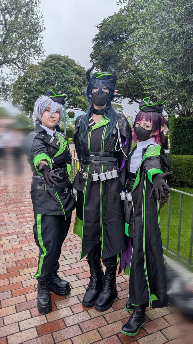 ecspillow's tweet photo. 人生初Dハロ仮装してきました！
#Dハロ #Dハロ仮装2026 #Dハロツイステ https://t.co/LzzBpsybGS
