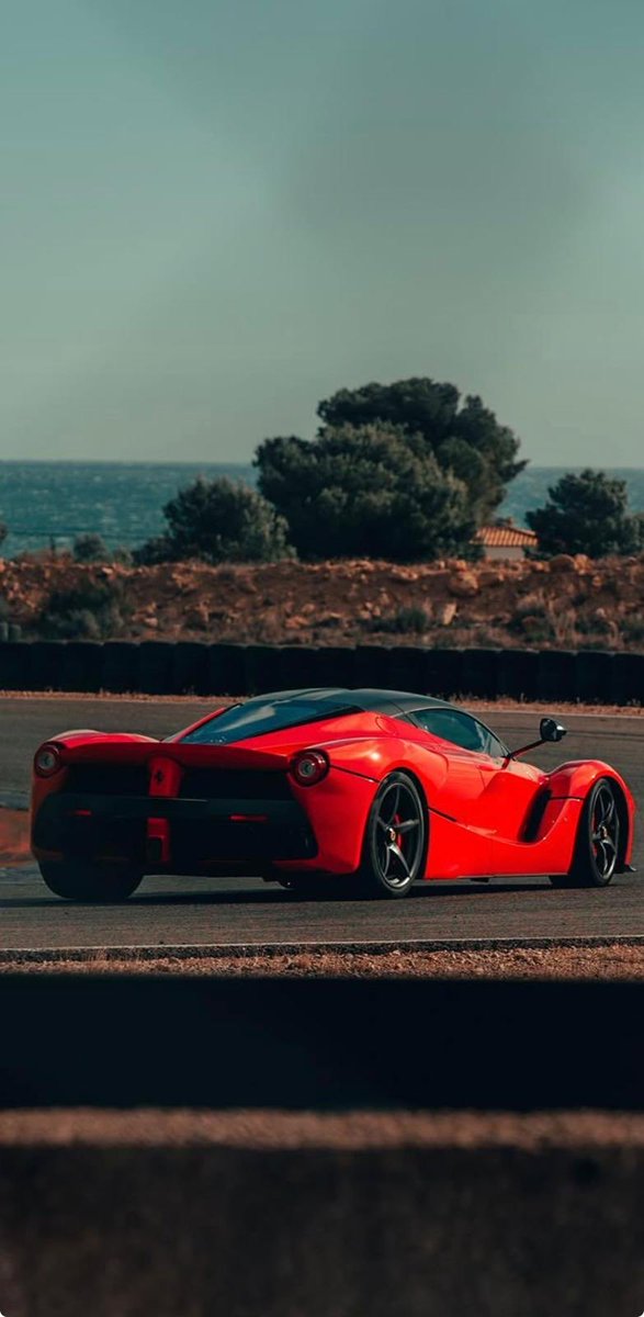 Mardelplata1995's tweet photo. Calafat 👊 #circuitcalafat #circuit #calafat #ferrari #ferrarilaferrari #laferrari #museiferrari #scuderiaferrari #forzaferrari #Tarragona #costadaurada #tarragonaturisme @CircuitCalafat @FerrariHypercar @Ferrari @MuseiFerrari https://t.co/aEhHbKPaJd