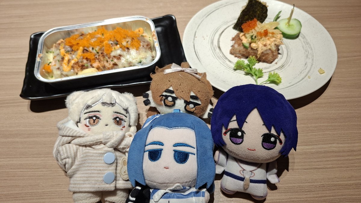 0shinsuke's tweet photo. bday trit :3 https://t.co/PxS1ZoiEiV