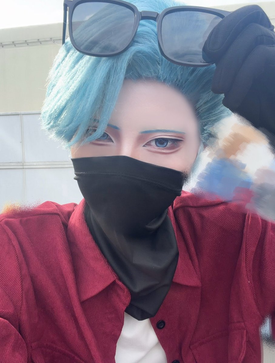 chromeeeel's tweet photo. ※cos/gta/ゲーム内衣装
 ︎︎
イベント中ほぼ右だった。 https://t.co/3QfsGXtH7p