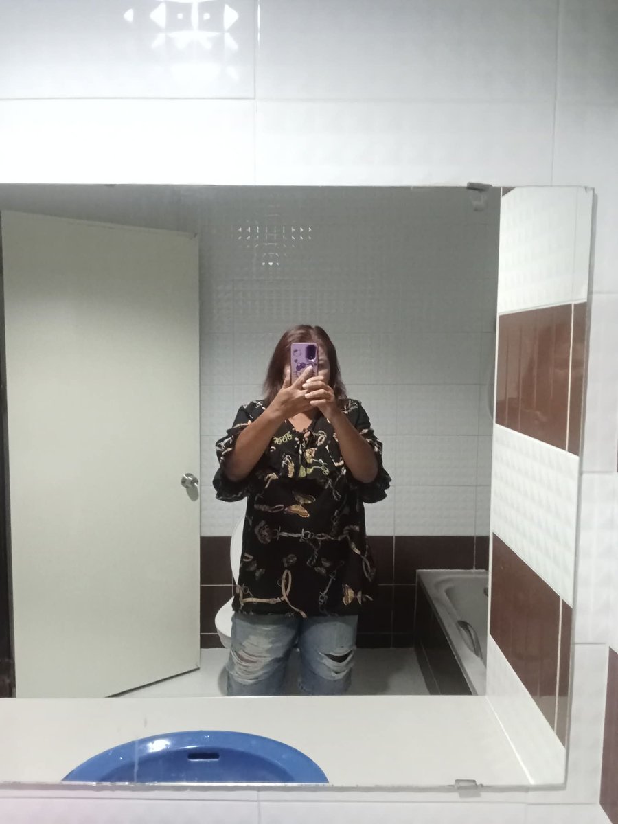 Fonfon1480917's tweet photo. ชอบตัวเอง…เวลาทำเป็นโง่
ทั้งๆ ที่รู้ทุกอย่าง
บางที…ความเงียบ
มันฉลาดกว่าการพูด…

#จรัญ #บางแค #เพรชเกษม 

#เปิดกล้อง #คลอ 
#ชักว่าว  #ตกเบ็ด 

ไอดี aomly5566 https://t.co/osqJtNHfmd
