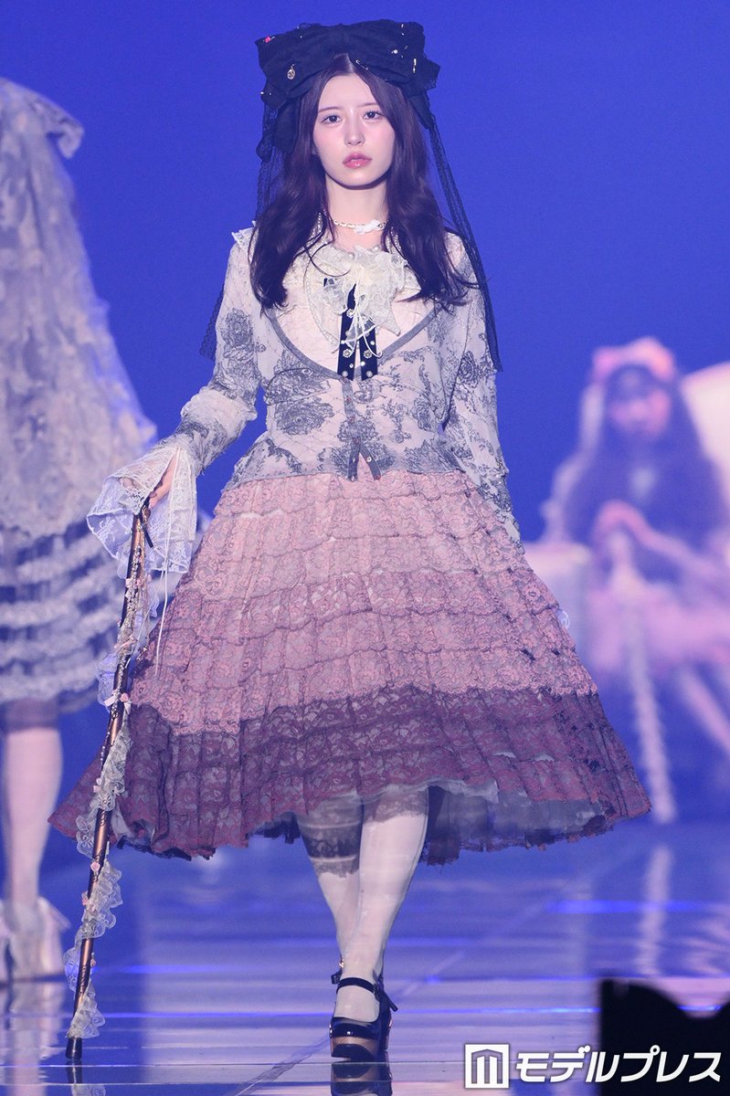 modelpress's tweet photo. 【IDOL RUNWAY COLLECTION 2026A/W🎀】

FRUITS ZIPPER月足天音
ドーリースタイルで観客魅了❤️
https://t.co/E5X3gkXcT6

@amane_fz1026 #IRC_TGC ▷アイドルランウェイ https://t.co/P8CMovSeNl