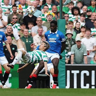 samilamas's tweet photo. 𝐖𝐞𝐥𝐜𝐨𝐦𝐞 𝐡𝐨𝐦𝐞 𝐃𝐚𝐢𝐳𝐞𝐧𝐧 𝐌𝐚𝐞𝐝𝐚 🍀🇯🇵

Iconic double winner 🏆 🏆

#celticfc https://t.co/xnLB8hYif0
