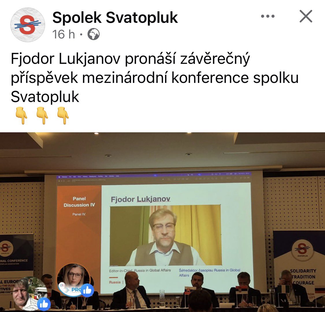 gisat's tweet photo. To je neskutečné. V pražském hotelu Duo proběhla konference proruského spolku Svatopluk k tématům BRICS a globálního jihu. 

Přímo v diskuzním panelu zasedli zástupci fašistického hnutí SPD i Putinův ideolog Fjodor Lukjanov, který se připojil online a je na sankčním seznamu EU kvůli legitimizaci agrese proti Ukrajině.

Lukjanov v projevu otevřeně operoval jaderným arzenálem Ruska vůči Evropě, což Jindřich Rajchl nijak nerozporoval.

Ve stejném panelu vystoupil také bezpečnostní expert SPD a exministr vnitra Martin Pecina. Ten před publikem relativizoval ruskou odpovědnost za teroristický útok na muniční sklady ve Vrběticích i následné vyhoštění ruských diplomatů.

Na akci spolku Svatopluk vystoupil také exprezident Miloš Zeman nebo šéfka KSČM Kateřina Konečná. Původně avizovaný zahraniční expert Motoristů Jan Zahradil naopak svou účast po dotazech médií na přítomnost Lukjanova na poslední chvíli zrušil.

Byla to taková rudohnědá akce, na které přítomným asi ani nevadily ruské výhružky jadernými zbraněmi s popíráním Vrbětic. Hlavně, že seSlalický radoval z Rajchlovy účasti. 

https://t.co/u7myuhBMDm
