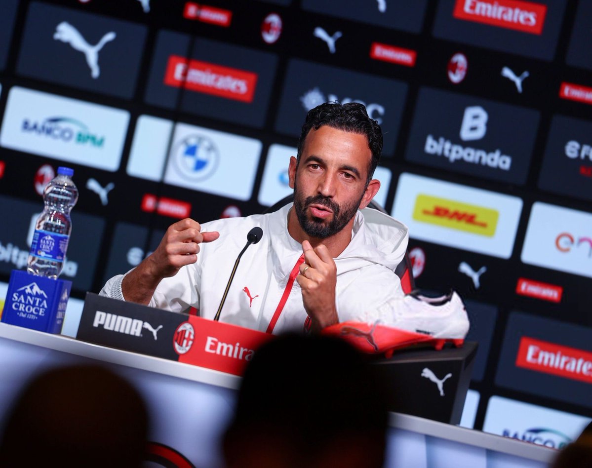 tempestaRN's tweet photo. Più che qualcuno ha serie difficoltà a capire la frase: «Ricordatevi che devo anche gestire le sostituzioni».

Ed era intesa nel senso di: soprattutto le sostituzioni. https://t.co/dPMbRafCSo