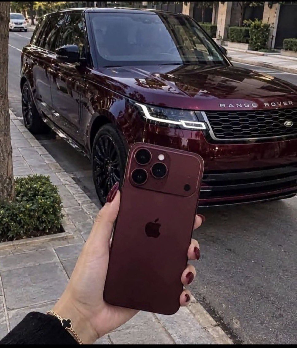 hms_sss's tweet photo. اشتغلي عشان الحياة التي وعدت بها نفسي. https://t.co/b5IHOuDe8Y