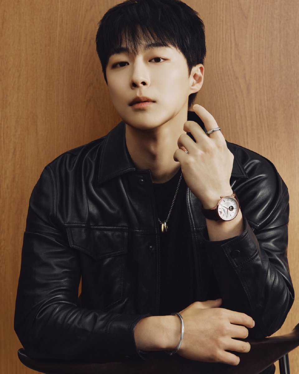 bnbfanconn's tweet photo. Bae In Hyuk with Emporio Armani

Sophisticated, elegant, and perfected down to every detail. Complete your fall look with Emporio Armani watches and jewelry. 🤎

@emporioarmani #eawatches #eajewelry #baeinhyuk https://t.co/pL7ZARfs4d