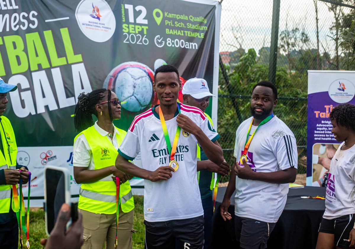 RaisingHopeInt2's tweet photo. Championing sickle cell disease awareness through football https://t.co/W8uzk1z3RF