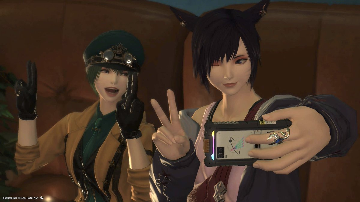 FF14_oniku's tweet photo. 1周年おめでと！
色々イベントもあってのんびり楽しい日でした！
今日はコスプレdayだったから来てすぐはキノだったけど、はめちゃんいて速攻ヤニネコに、、
#三日月堂_FF14 https://t.co/b432MWK4BW