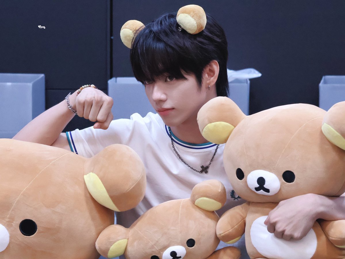 kloverruby's tweet photo. #아홉 #AHOF
#JL #제이엘 

260920🧸

ㅇㅅㅇ https://t.co/Kg4spHyUrU