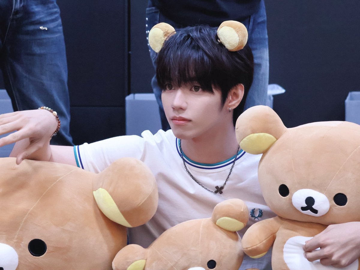 kloverruby's tweet photo. #아홉 #AHOF
#JL #제이엘 

260920🧸

ㅇㅅㅇ https://t.co/Kg4spHyUrU