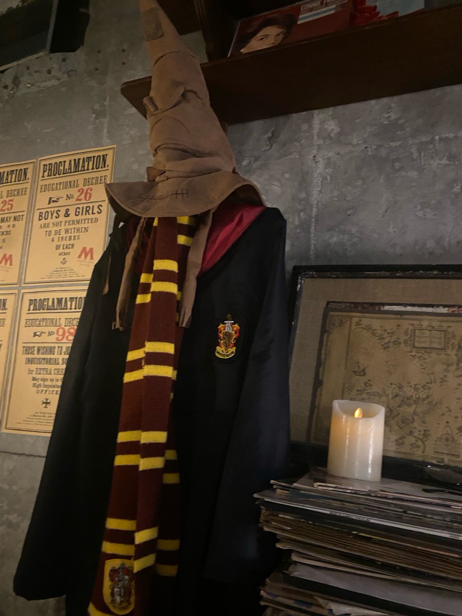 TeganSalizvlgt's tweet photo. Locked in a dim old room, only a rusted key and a cryptic note—can you crack the code and escape in 60 mins  #EscapeRoomChallenge， https://t.co/fx8vBsQbRm