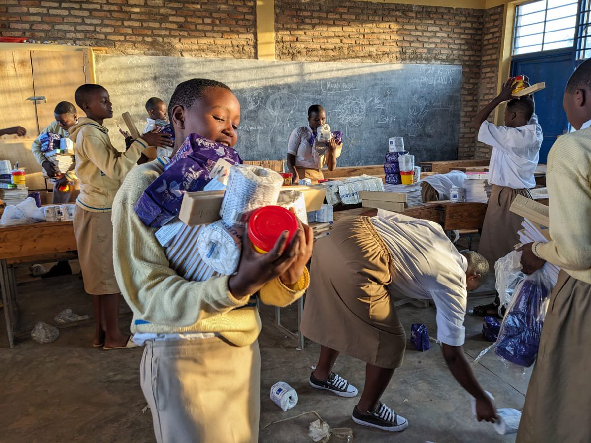 womenplan's tweet photo. As the new academic year progresses, #WPR continued its support to #67DOP beneficiaries in day schools,of #GSVunga, #GSKaganza, and #GSMunyinya providing essential school and hygiene materials to help them feel prepared, confident, and ready to keep learning.
#EducationForAl https://t.co/Q6fvglrYaJ
