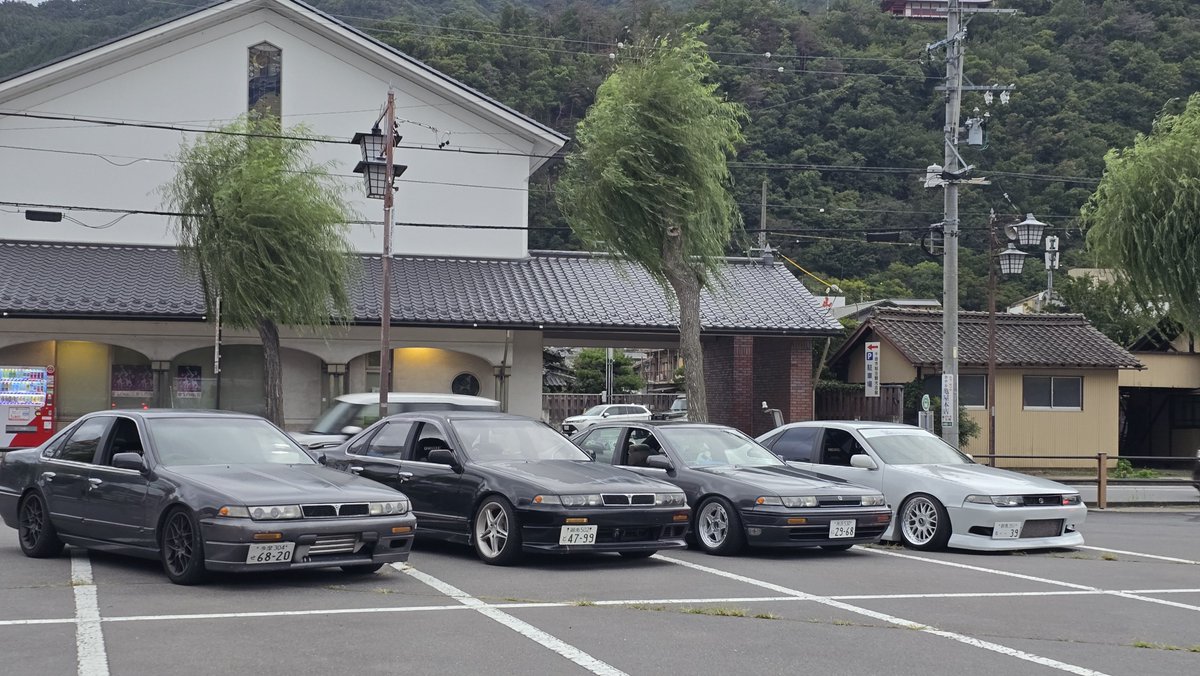 rikiCEFIRO's tweet photo. 本日はNagano Girls CarCollection
~episode2~
ギャラリー（オーナー）のみ
参加させて頂きました

@mi_oo_39 運営お疲れ様でした🙏
今年はイベント車両2台
ギャラリー2台のセフィーロ会でした https://t.co/V7lu3G6i0g