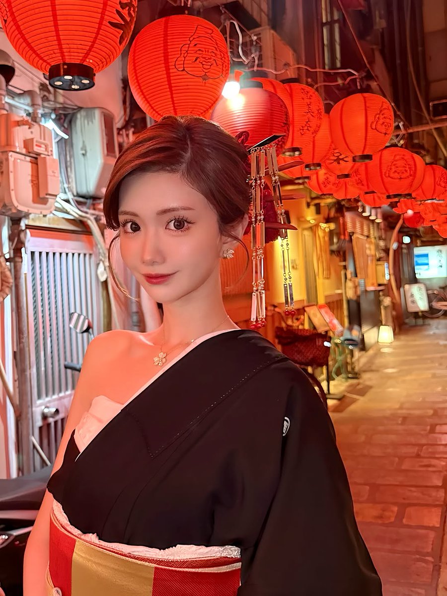 hmk_queentktq's tweet photo. 2026節分👹👘🏮
年齢に見���った、素敵な歳の重ね方をしていきたいです。 https://t.co/MxOwzNWiUr