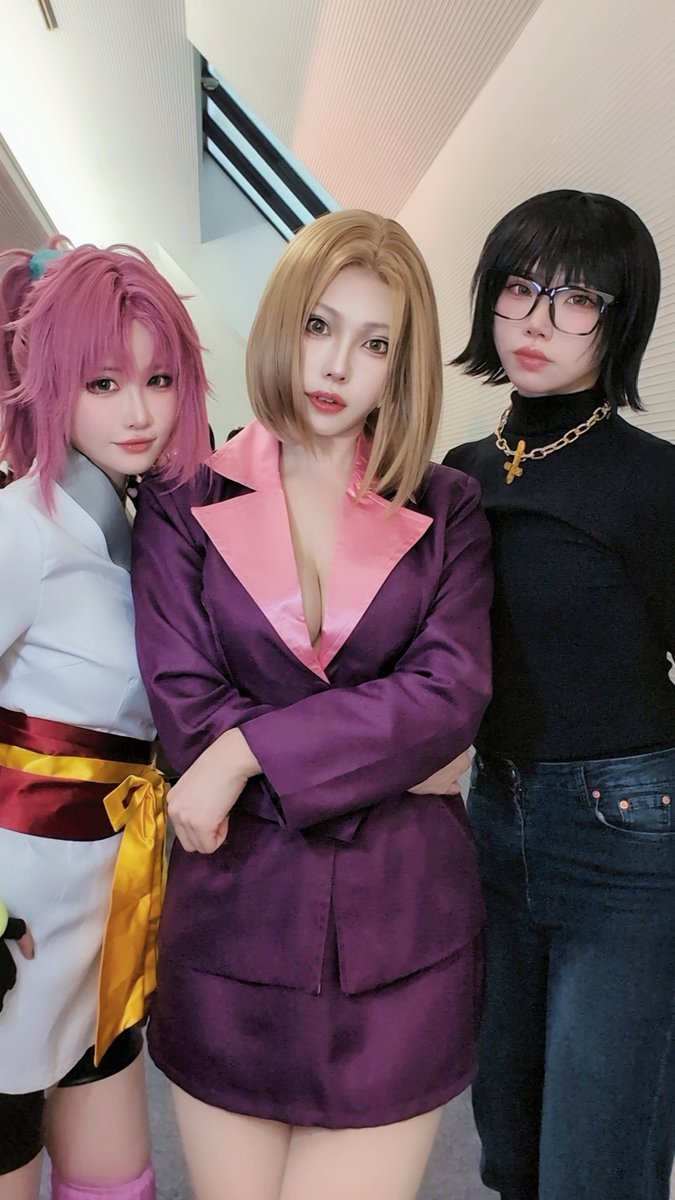 melomelomeloda's tweet photo. 旅団女性陣🕷️
3人でハンターオンリー参加してきました！
ハンターお好きな方とたくさん交流できて幸せでしたー🫶
#ハンターオンリー2026 https://t.co/XuD9CLItve
