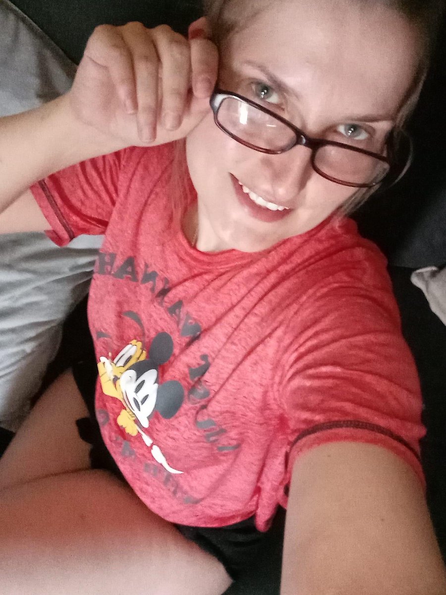 Jennygargory's tweet photo. Single mother 😘🥹 https://t.co/xCdf9y7rEI