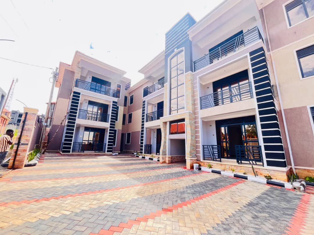 AshrafAmisi's tweet photo. *New property*
16 units in Kira Bulindo making 16 million per month selling at  1.8 billion ugx https://t.co/RntREwyXyI